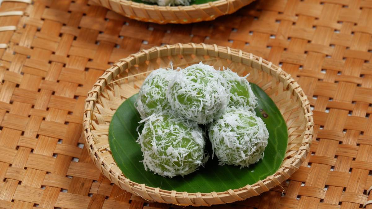 Try Local Snacks and Drinks